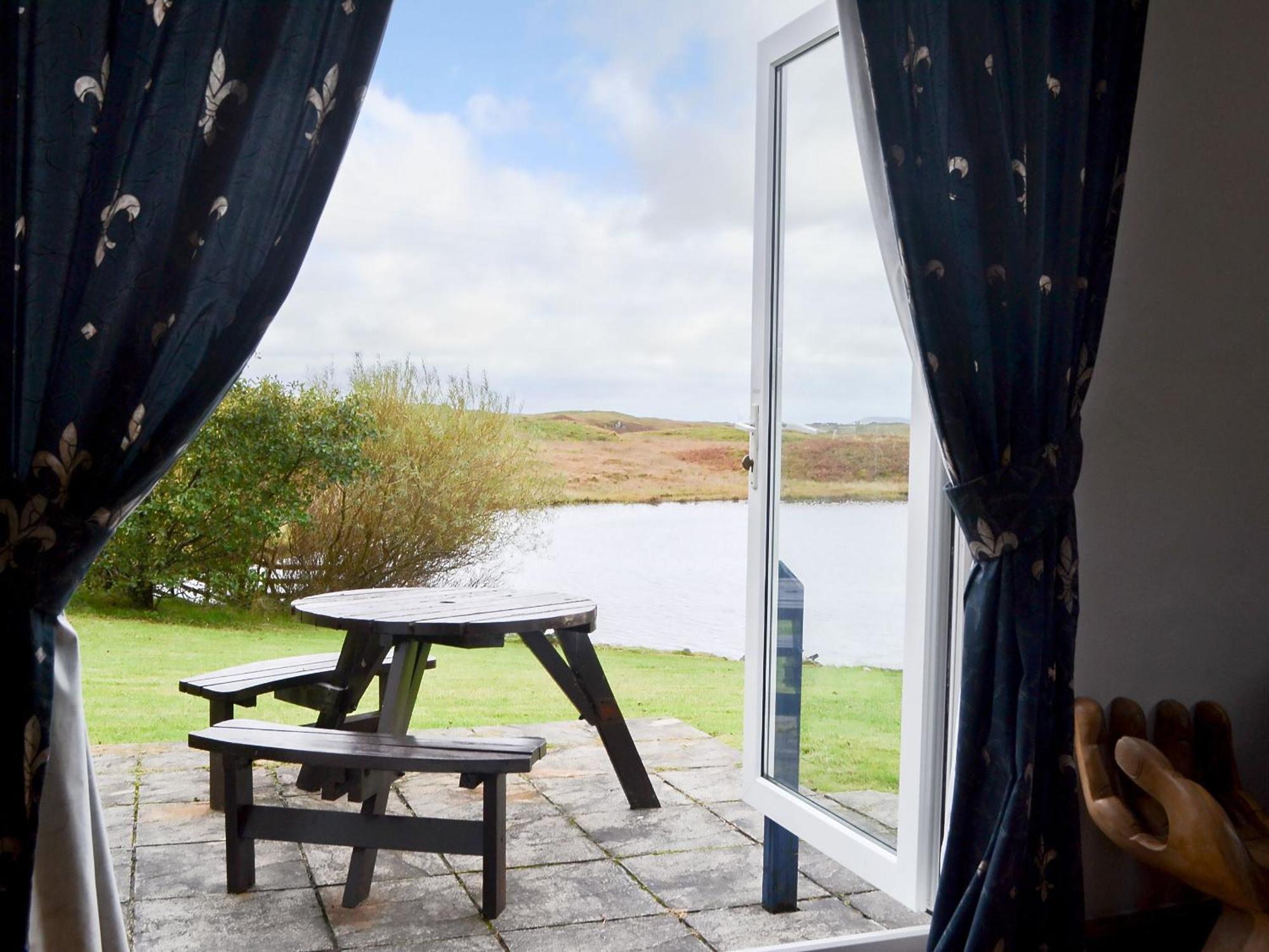 The Boat House Villa Lochmaddy Exterior foto