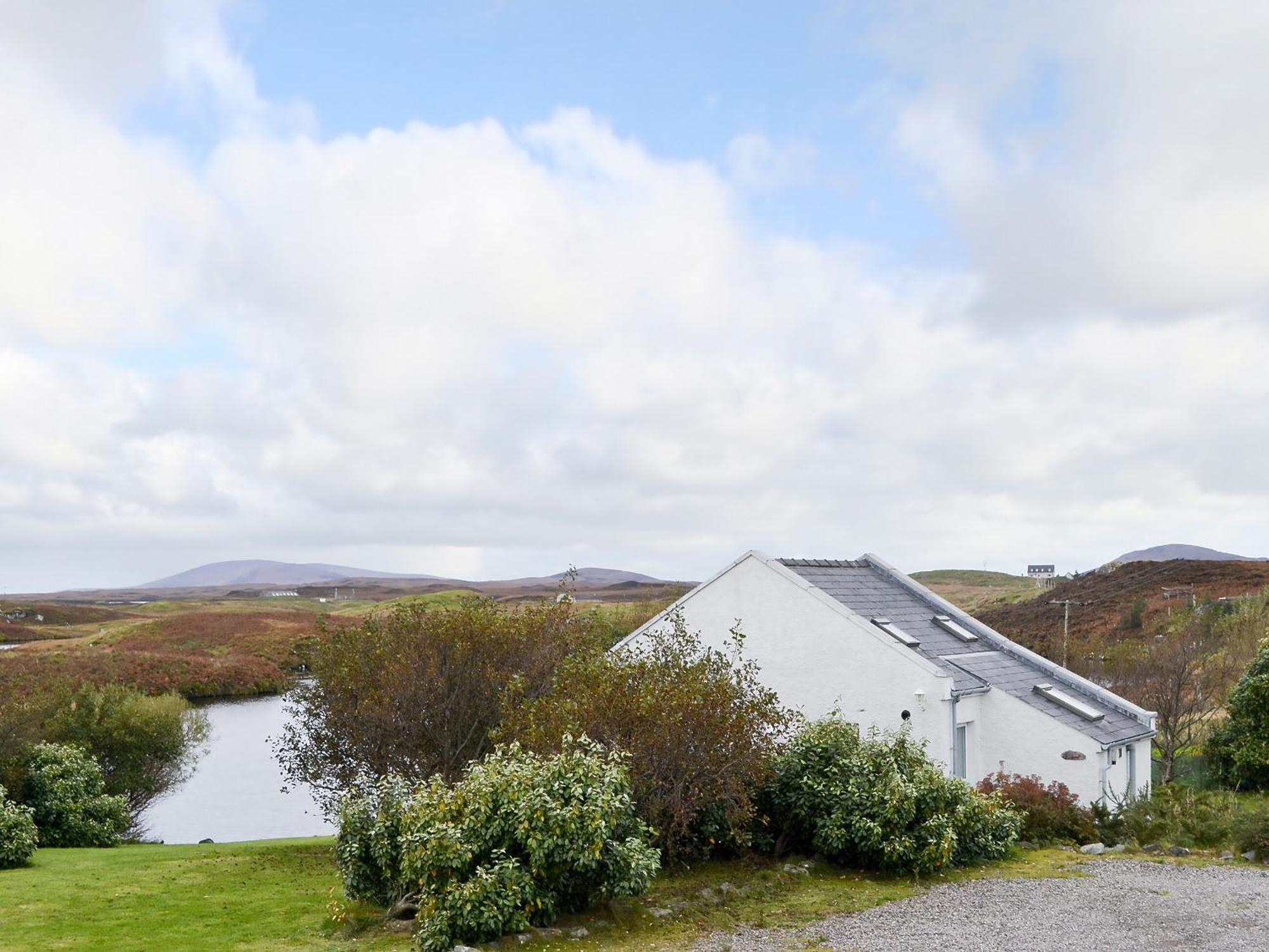 The Boat House Villa Lochmaddy Exterior foto